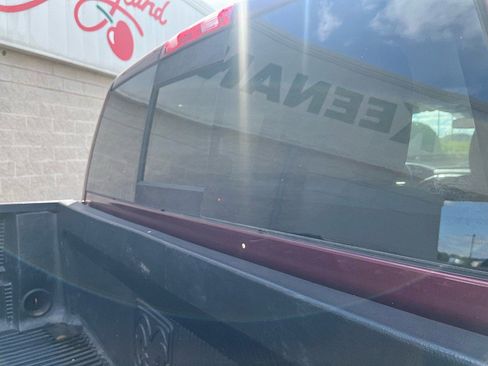Used 2017 RAM 2500 Big Horn w/ Sport Appearance Group AWD/4WD image 9
