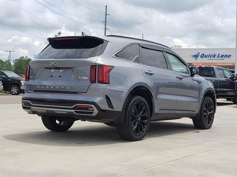 Used 2021 Kia Sorento EX AWD/4WD image 4