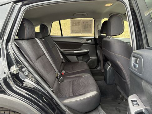 Used 2017 Subaru Crosstrek 2.0i Premium w/ Popular Package #2 image 29