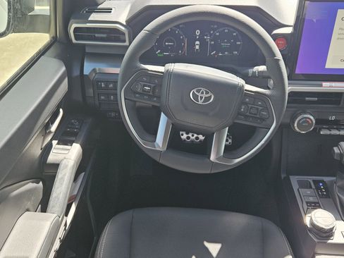 New 2025 Toyota Tacoma TRD Sport image 6