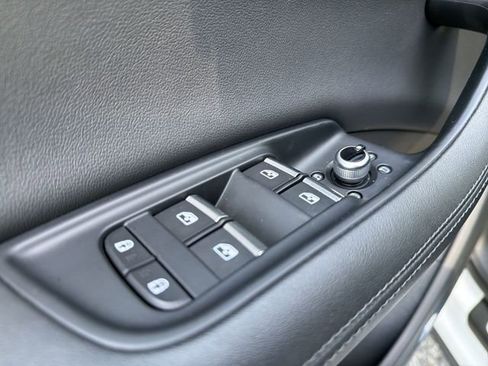 Used 2023 Audi Q7 3.0T Premium Plus AWD/4WD image 13