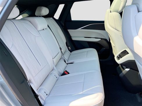 New 2026 Cadillac Lyriq Sport image 28