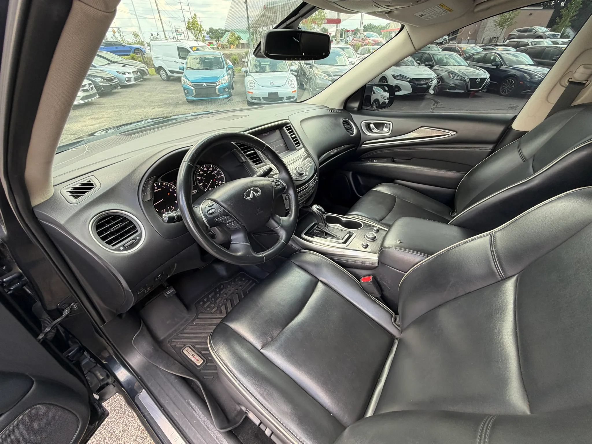 Used 2019 INFINITI QX60 Pure AWD/4WD image 16