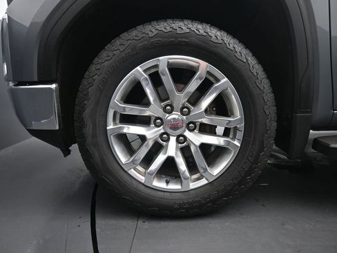 Used 2019 GMC Sierra 1500 SLT w/ SLT Premium Package AWD/4WD image 12