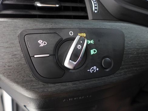 Used 2018 Audi A4 2.0T Premium Plus w/ Premium Plus Package image 21