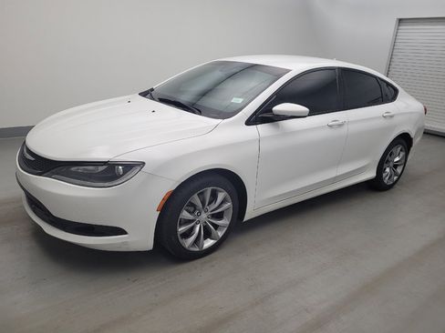 Used 2016 Chrysler 200 S w/ Navigation & Sound Group I AWD/4WD image 2