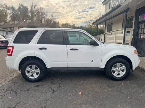 Used 2011 Ford Escape 2WD Hybrid image 8