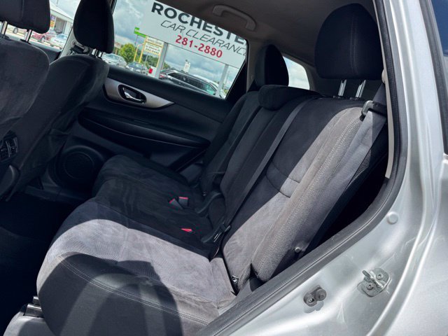 Used 2015 Nissan Rogue SV AWD/4WD image 7