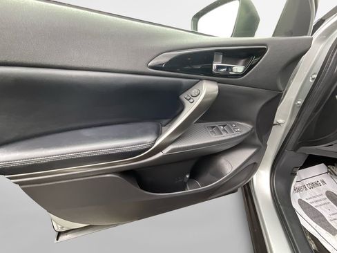 Used 2025 Mitsubishi Eclipse Cross AWD image 13