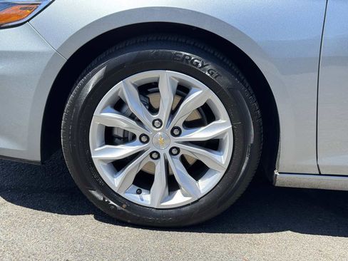 Used 2025 Chevrolet Malibu LT image 6