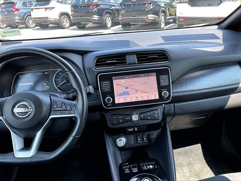 Used 2024 Nissan Leaf SV Plus FWD image 18