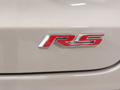 New 2026 Chevrolet Trax RS w/ Sunroof Package FWD image 33