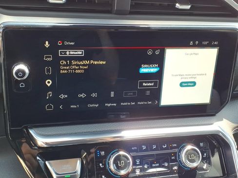 Used 2024 GMC Sierra 1500 Denali w/ Technology Package AWD/4WD image 18