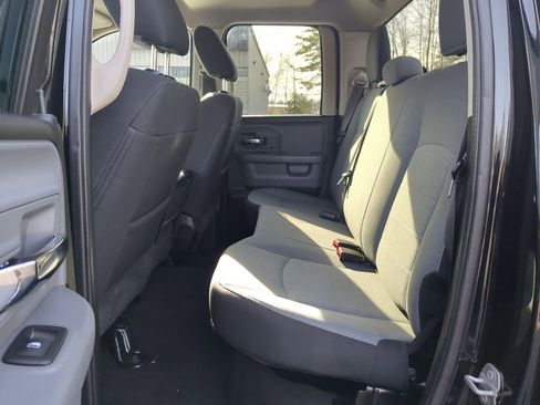 Used 2024 RAM 1500 Classic SLT image 25