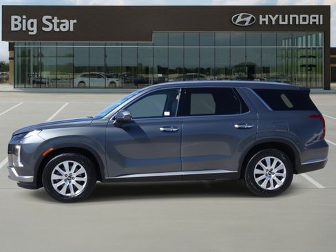 Used 2024 Hyundai Palisade SEL AWD/4WD image 2