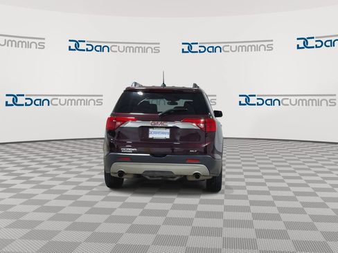 Used 2017 GMC Acadia SLT FWD image 7