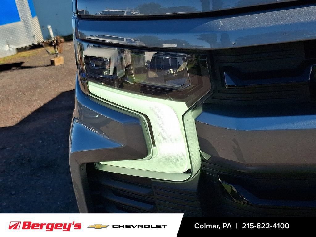 Certified 2024 Chevrolet Silverado 1500 RST w/ Rally Edition AWD/4WD image 11