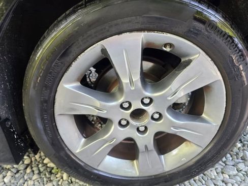 Used 2013 Toyota Sienna SE FWD image 10