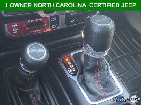 Used 2023 Jeep Wrangler Unlimited Rubicon w/ Cold Weather Group AWD/4WD image 37
