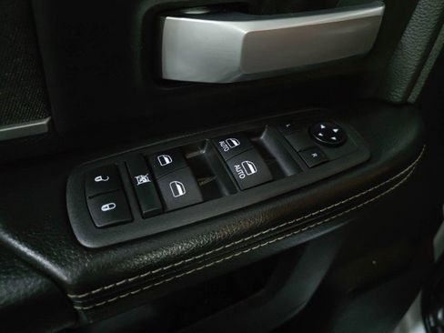 Used 2022 RAM 2500 Big Horn w/ Level C Equiment Group AWD/4WD image 32