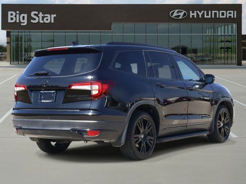 Used 2021 Honda Pilot Black Edition image 4