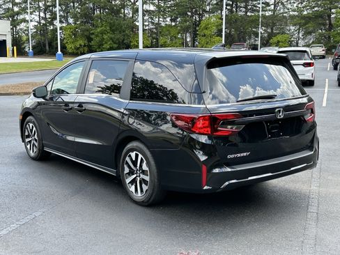 Used 2026 Honda Odyssey EX-L image 7