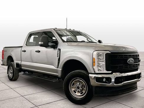 Used 2024 Ford F250 XL w/ Snow Plow Prep Package AWD/4WD image 2