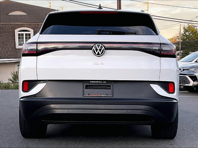 Used 2023 Volkswagen ID.4 Pro RWD image 6