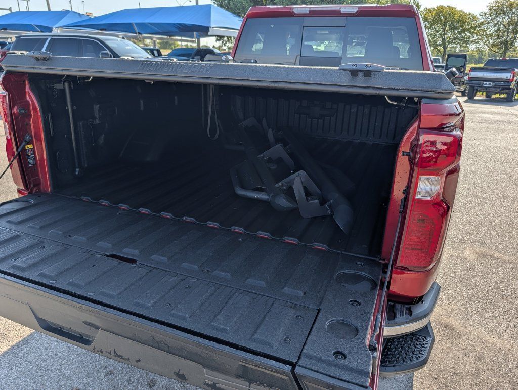 Used 2022 Chevrolet Silverado 2500 LT w/ Convenience Package AWD/4WD image 27