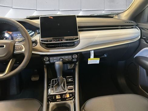 New 2026 Jeep Compass Limited AWD/4WD image 11