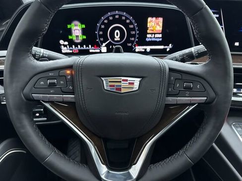 Used 2023 Cadillac Escalade Premium Luxury Platinum image 23