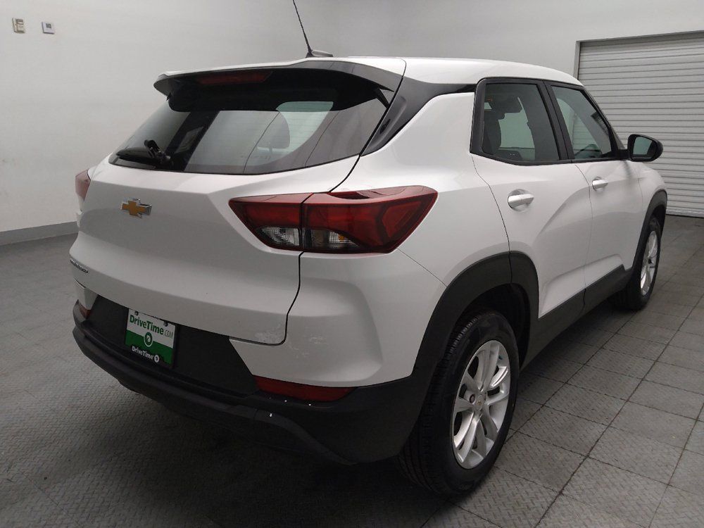 Used 2024 Chevrolet TrailBlazer LS FWD image 9