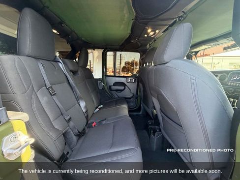 Used 2023 Jeep Wrangler Unlimited Sport AWD/4WD image 15