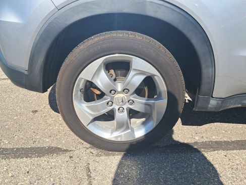 Used 2017 Honda HR-V EX image 33