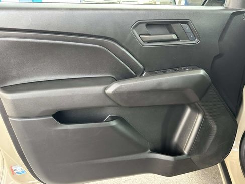 Used 2024 Chevrolet Colorado W/T RWD image 20