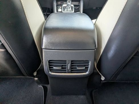 Used 2025 MAZDA CX-5 AWD 2.5 S w/ Preferred Package image 27