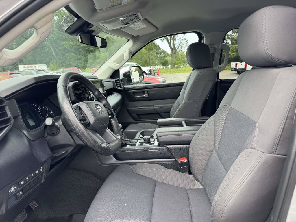 Used 2024 Toyota Tundra SR5 w/ SR5 Convenience Package AWD/4WD image 18