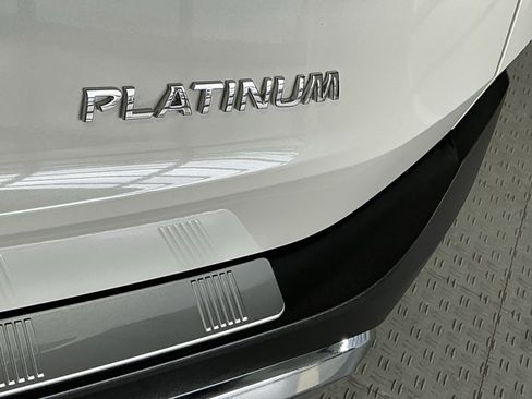 Used 2023 Nissan Rogue Platinum w/ Platinum Premium Package image 42