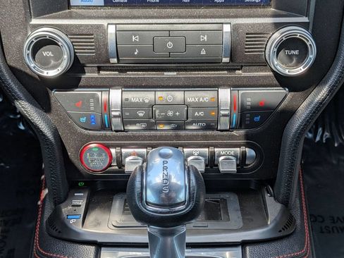 Used 2021 Ford Mustang GT Premium w/ Equipment Group 401A RWD image 28