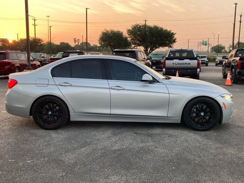 Used 2018 BMW 340i Sedan w/ Executive Package image 4
