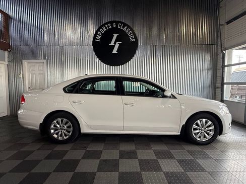 Used 2015 Volkswagen Passat 1.8T Wolfsburg Edition FWD image 6
