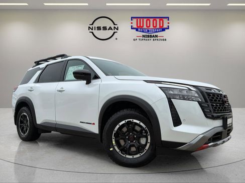 New 2026 Nissan Pathfinder Rock Creek AWD/4WD image 6