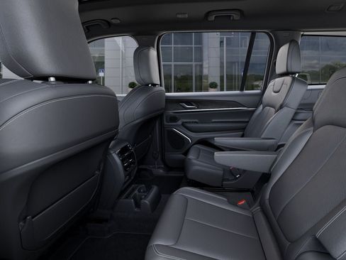 New 2026 Jeep Grand Cherokee L Limited AWD/4WD image 23