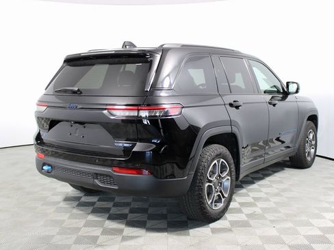 Used 2022 Jeep Grand Cherokee Trailhawk image 41