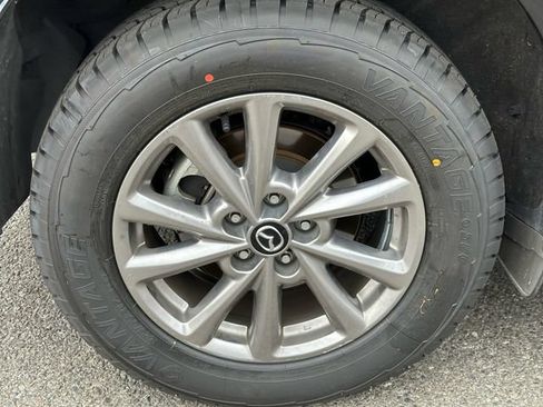 Used 2025 MAZDA CX-5 AWD 2.5 S w/ Select Package image 14
