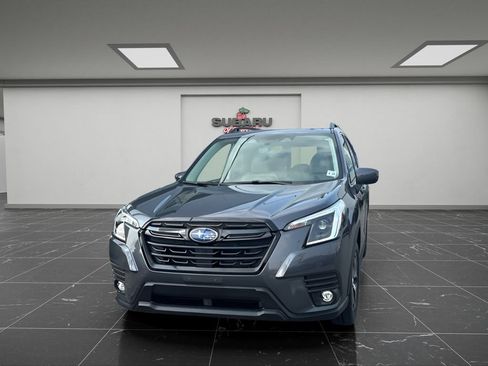 Certified 2024 Subaru Forester Premium AWD/4WD image 4