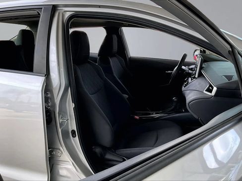Used 2021 Toyota Corolla LE w/ Carpet Mat Package (TMS) FWD image 25