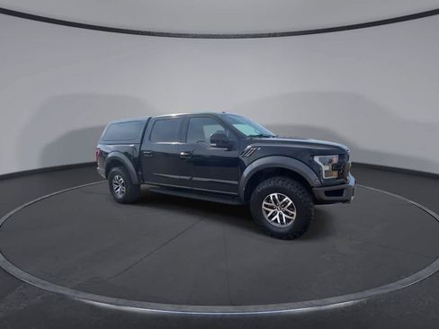 Used 2017 Ford F150 Raptor w/ Equipment Group 802A Luxury AWD/4WD image 2