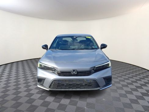 Used 2022 Honda Civic Sport image 2