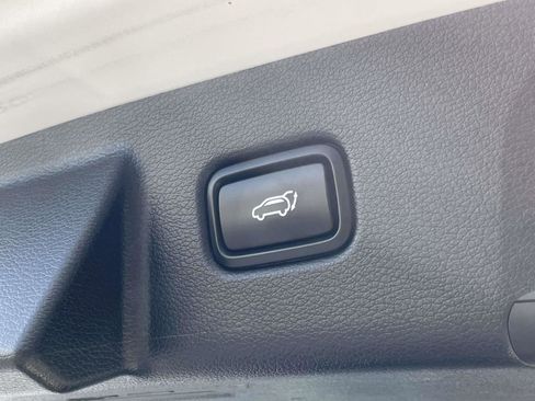 Used 2022 Kia Telluride SX FWD image 12